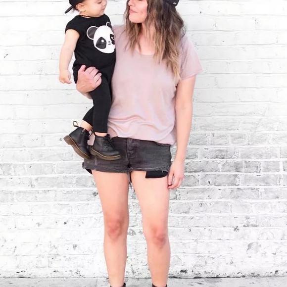 Doc Martens Infant Softy T Cherry Leather Boots Size 4 - Picture 6 of 6